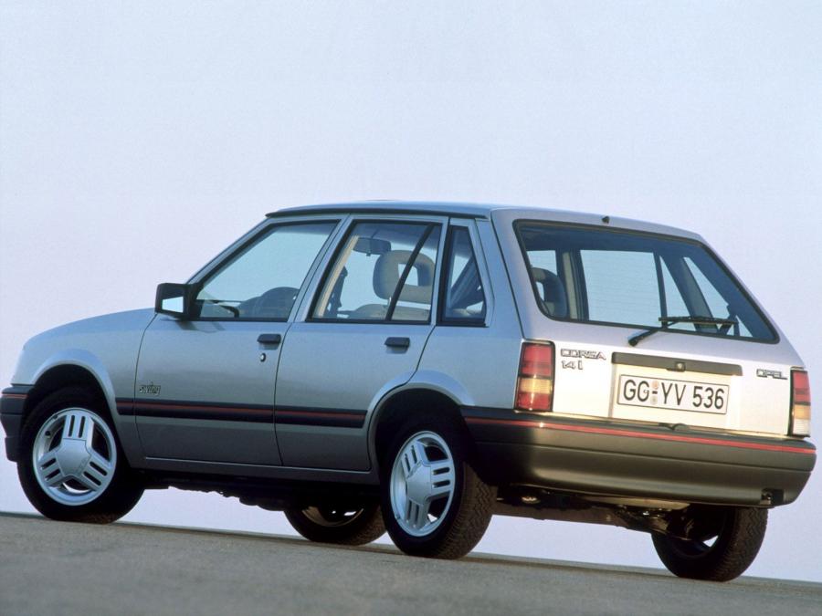  Opel Corsa 5-Door 1990 года  (фото 2 из 2)